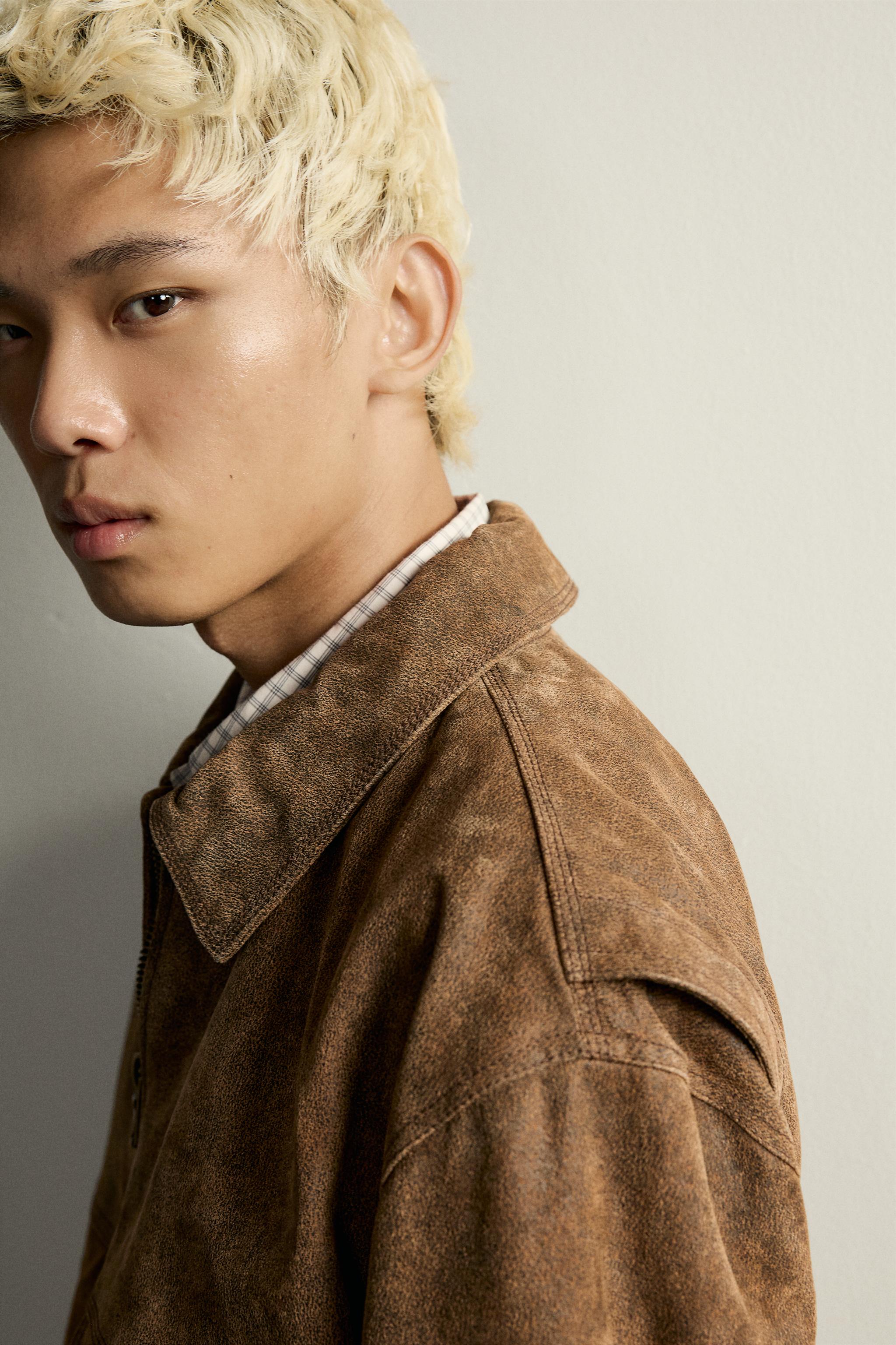 BLOUSON CROPPED EN CUIR EFFET DÉLAVÉ